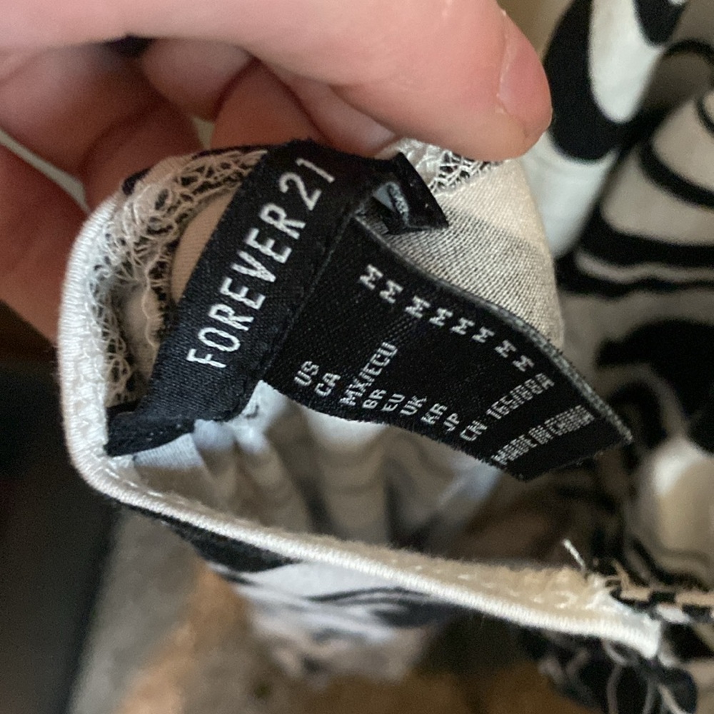 Forever 21 sundress - Picture 2 of 2
